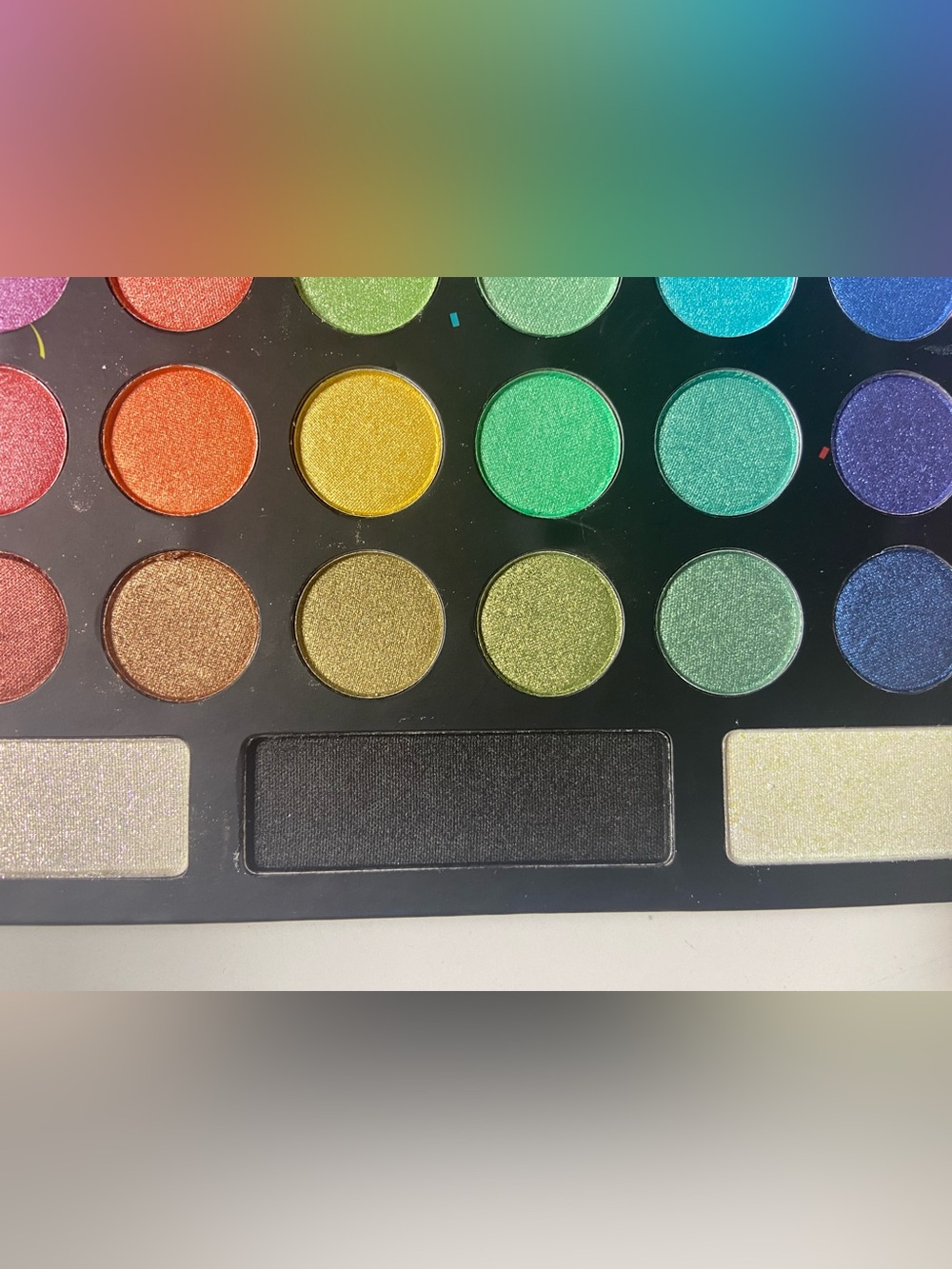 BH Cosmetics Take Me Back to Brazil 35 Color Eyeshadow Palette new never used - Picture 11 of 15